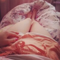 LindaDevilll অফলাইন চ্যাট রুম