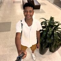 Liam_Canales webcam model