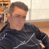 hothornyboy28 webcam
