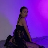 Milana_Drake
