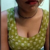 Riya-hot3Live Webcam