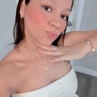 Mrs_MrLove webcam