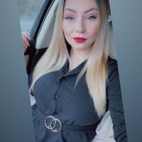 غرفة دردشة BabyJessy98 دون اتصال