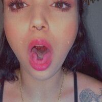 DouceObsession webcam model