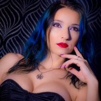 Queen_of_Hearts1 webcam