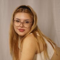 VerniceEngelking webcam model