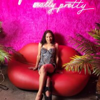 ห้องแชทออฟไลน์ของ Layla_Chantelle