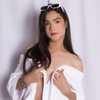 MaddyMoon1 webcam