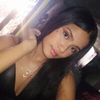 Chiiiiara_ model avatar