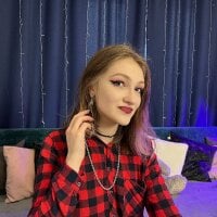 SelenaHotty's Offline Chat Room