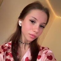 Kris_kittyy webcam