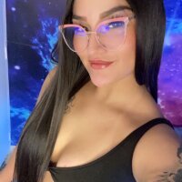 elisa-new's Webcam Show