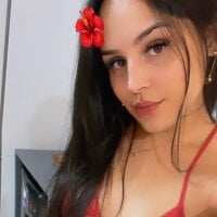 natashaaaah Adlı Modelin Çevrimdışı Sohbet Odası