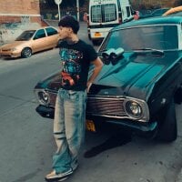 7_Saturno_7 model avatar