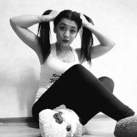 Born2bWilde's Offline Chat Room