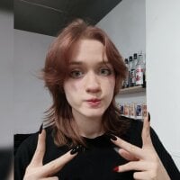 AlisaKissi webcam model