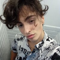 slut_ftm 离线聊天室