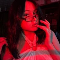 DeliaWindfall's Live Sex Cam Show