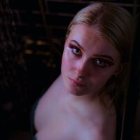 daisy_girl98 webcam
