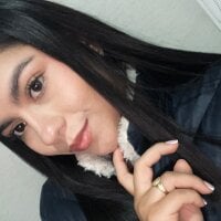 evelincardona webcam model