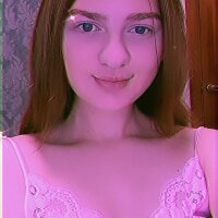 Alisa_Mikimoor's Offline Chat Room