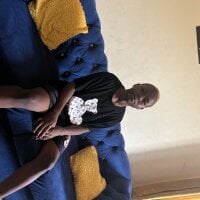 Sexy_tymes' Offline Chat Room