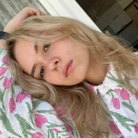 DevonaCasm webcam model