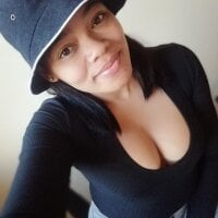 hedone_tay's Offline Chat Room