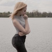 MONICA_BROOKS' Offline Chat Room