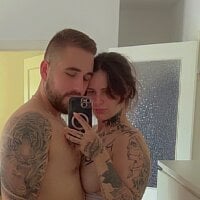 Model coupleinked