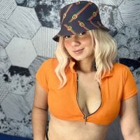 Mikasa_Horny webcam model