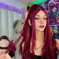 cute-estefany-19 webcam model