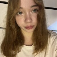 Evelyne_Noir webcam