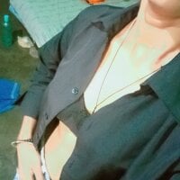 LovelyHeat29 webcam