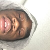 bigblackcock617's Offline Chat Room