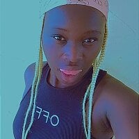 prettychichi01's Offline Chat Room