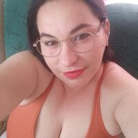 Brunetytka webcam model