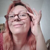 ValentineNa Adlı Modelin Çevrimdışı Sohbet Odası