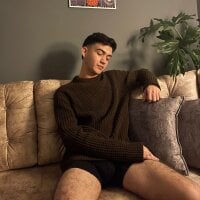 Feiccer_Thomson1 webcam model