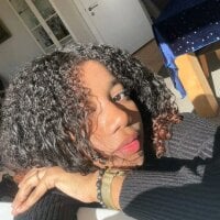 Aisha_babe webcam model