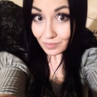 Allison_Bruks Adlı Modelin Çevrimdışı Sohbet Odası