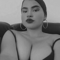 Valery_Smith_1's Offline Chat Room