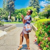 Freaky_ayanastyles' Offline Chat Room