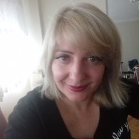 IvankaNight's Offline Chat Room