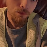 Montyyg webcam
