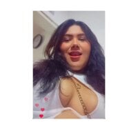 maylen_hot's Offline Chat Room