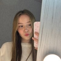 Taisiyavankova webcam model