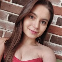 MaryLouuu webcam model