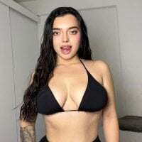 sophialorens_s webcam