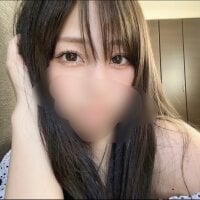 Hanahana1808's Offline Chat Room